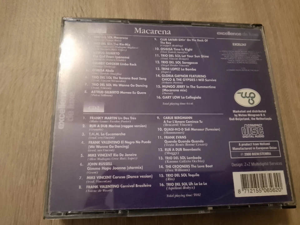 Macarena; 32 Happy Latin Tracks - Bild 2 von 2