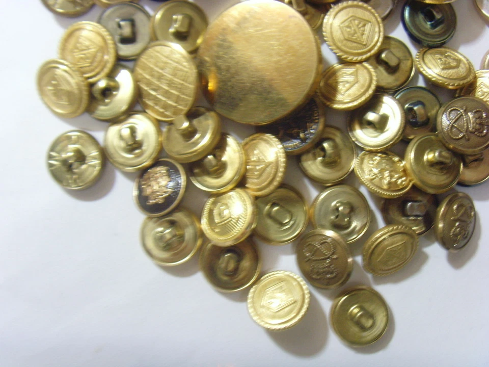 75 vintage and antique metal assorted buttons lot old collection unused 51051 - Image 4 of 4