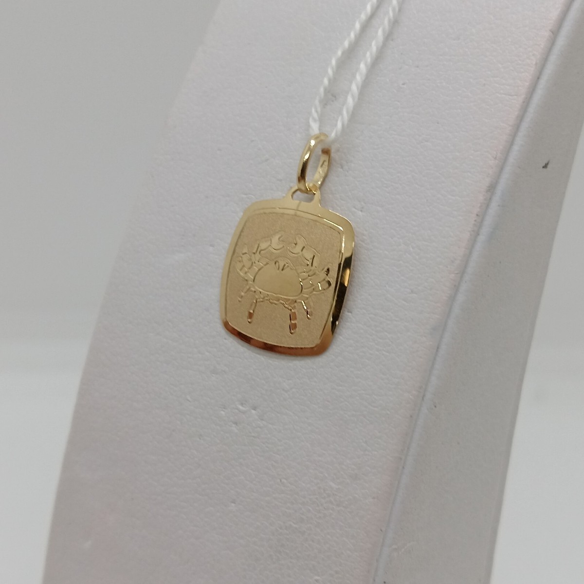 Ciondolo Zodiacale In Oro Giallo 333/8kt - Diametro 12 Mm, Senza Catena, Con Certificato