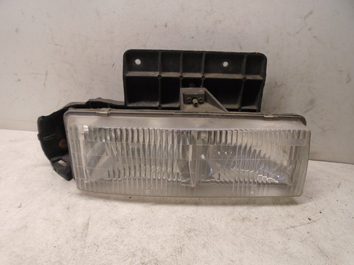 95 05 Chevrolet Astro GMC Safari Right Passenger Composite Headlight Head Light - Picture 3 of 10