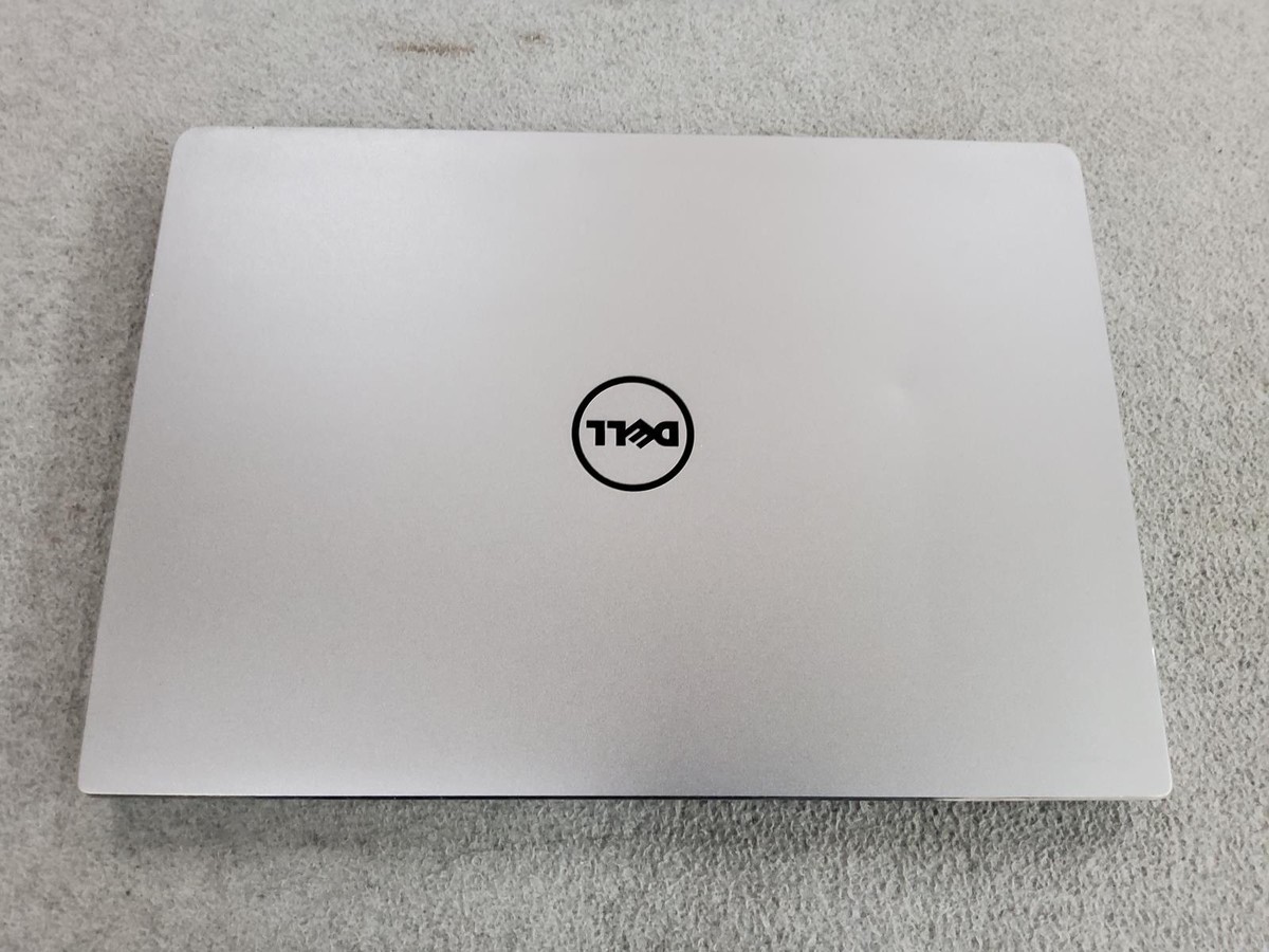 DELL Inspiron 7472 Intel Core i7-8550U 1.80GHz, 8GB, 128GB