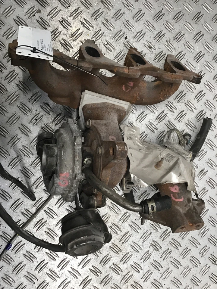 Turbolader Renault Scenic III (JZ) 1.5 dCi 81kW 110PS 8200799760  - Bild 4 von 4