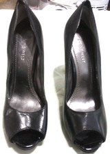 Nine West Black Leather Peep Toe Pumps Women’s 7.5W Wide Width Stiletto Heels