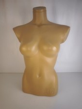 Schaufensterpuppe Torso weiblich Gr. S/M
