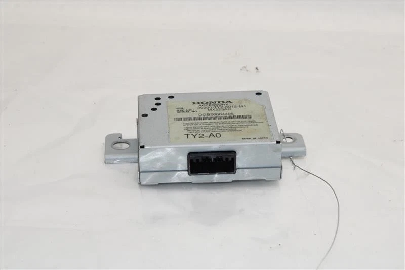 BODY CONTROL MODULE BCM COMPUTER Acura RLX 14 15 16 17 39200TY2A01 1360886 - Image 2 of 4