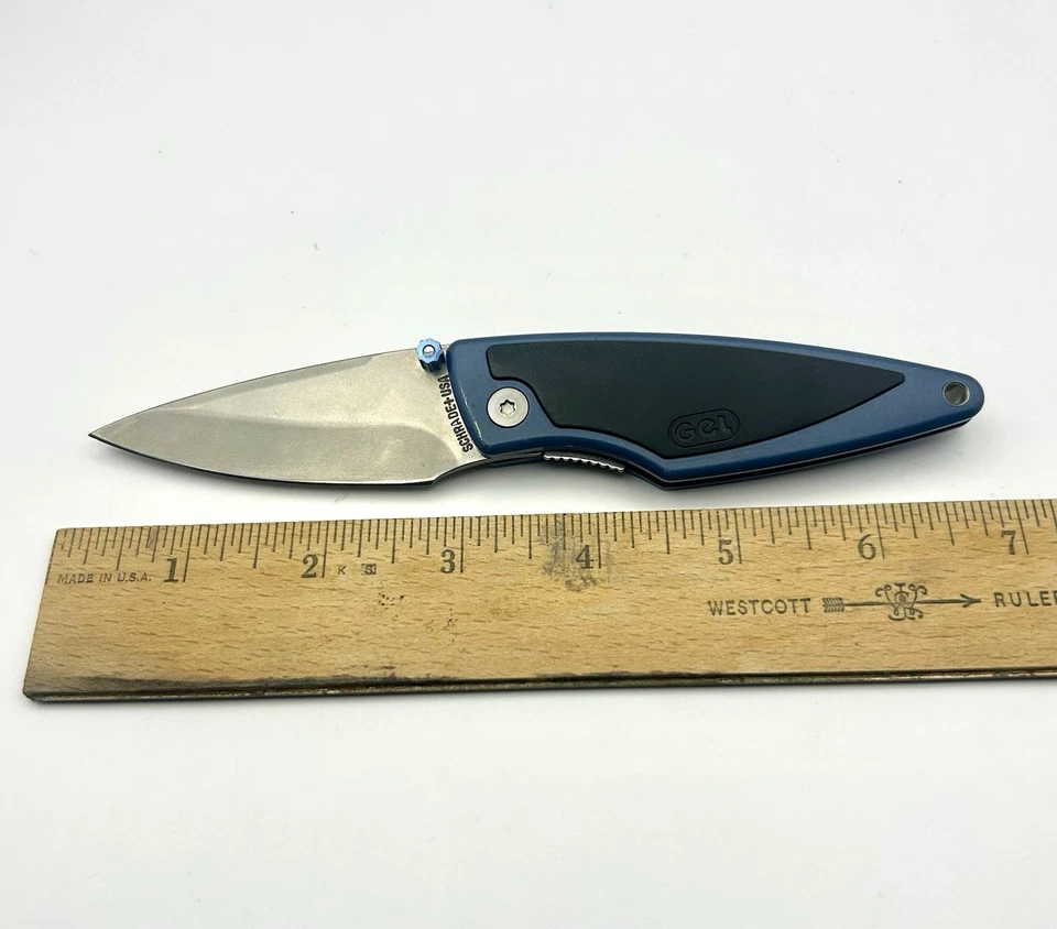 Schrade + Cuchillo de Bolsillo Plegable Hoja de Bloqueo con Clip de Bolsillo Negro y Azul Foto 4 de 4