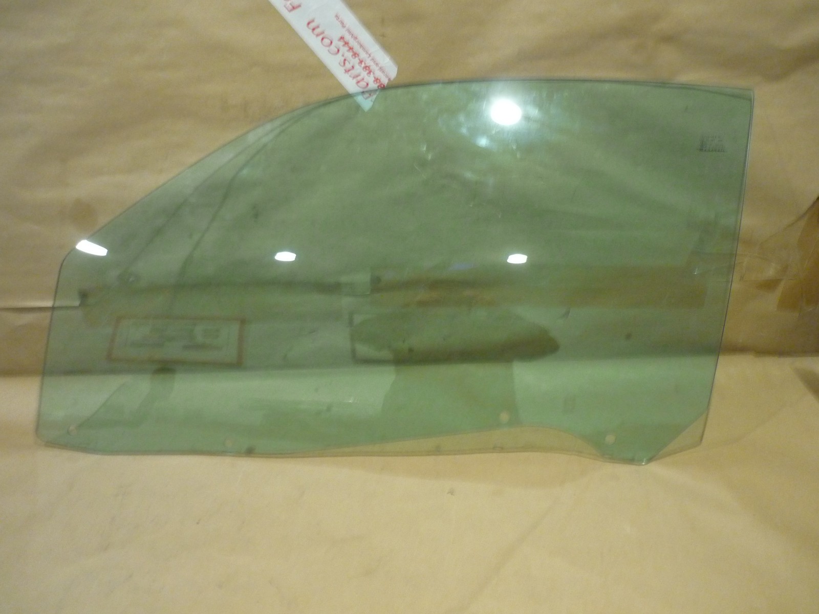 Maserati 3200,4200 - LH Side Door Glass (NEW) - P/N 387700305