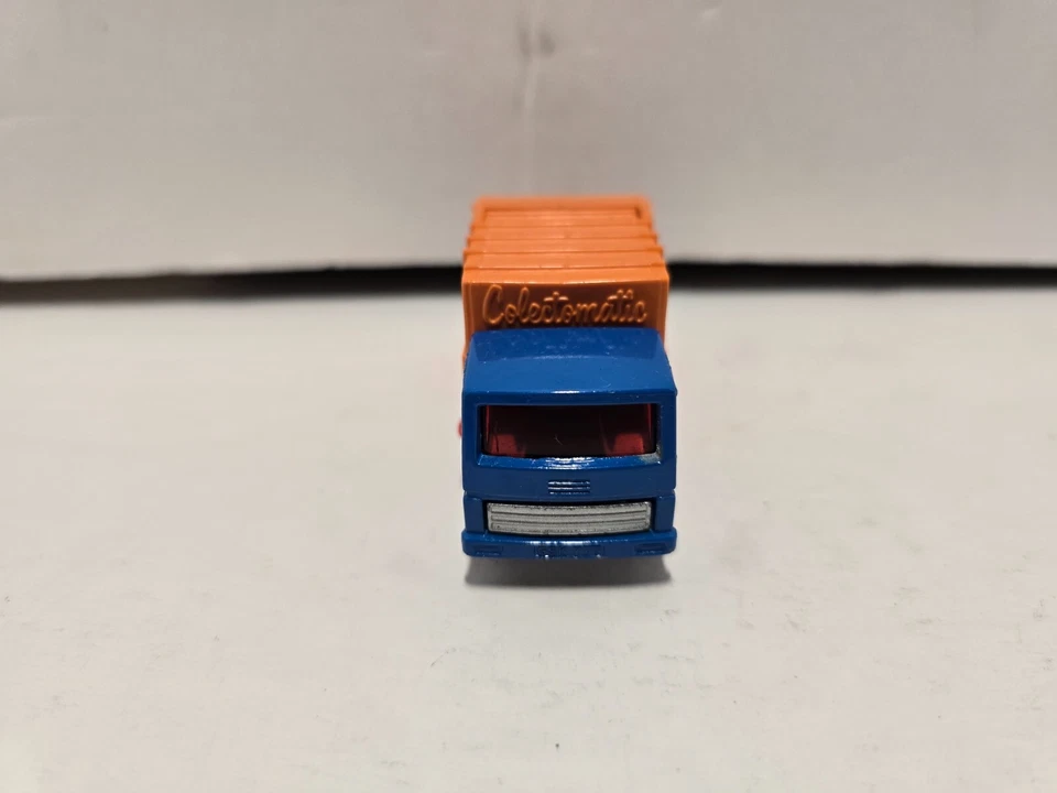 Vintage Garbage Refuse Truck Metro D.P.W. 66 Superfast Orange Matchbox 3" 1979 - Image 2 of 4