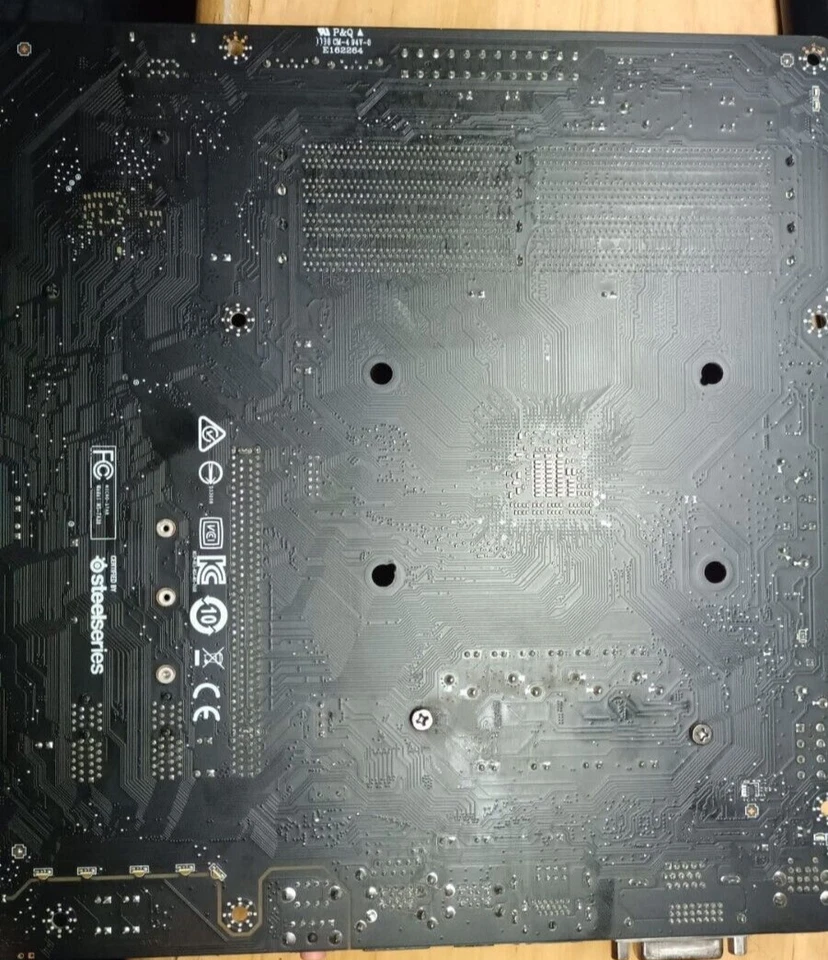 MSI B350M Bazooka AMD AM4 Desktop Placa Madre para piezas - Imagen 4 de 4