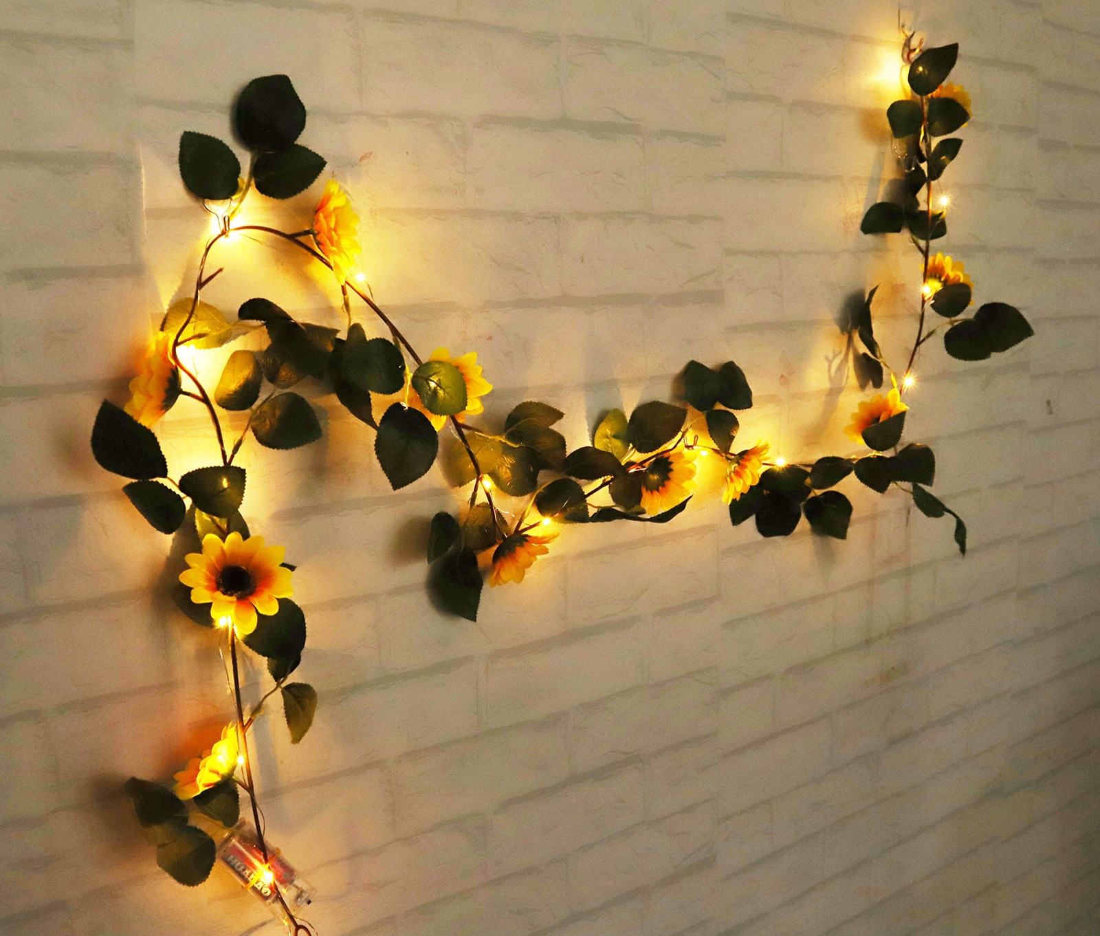 2 AA Batteries Powered 20 LED Silver String Fairy Lights with Sunflowers, War...-image