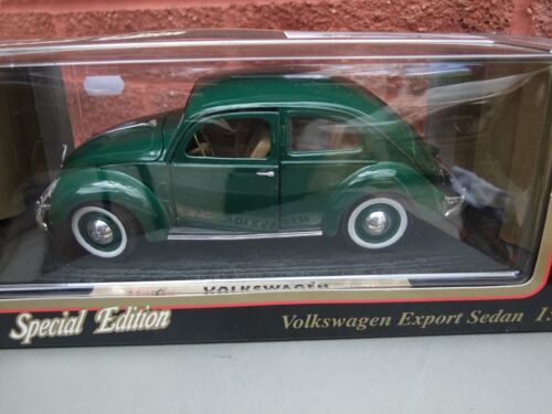 Volkswagen Beetle Split Window 1951 - Maisto 1/18 Scale Green BOXED - Afbeelding 1 van 2