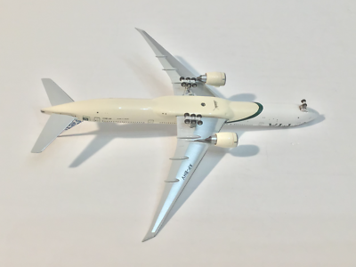 Phoenix 1:400 PIA Boeing 777-300ER | eBay