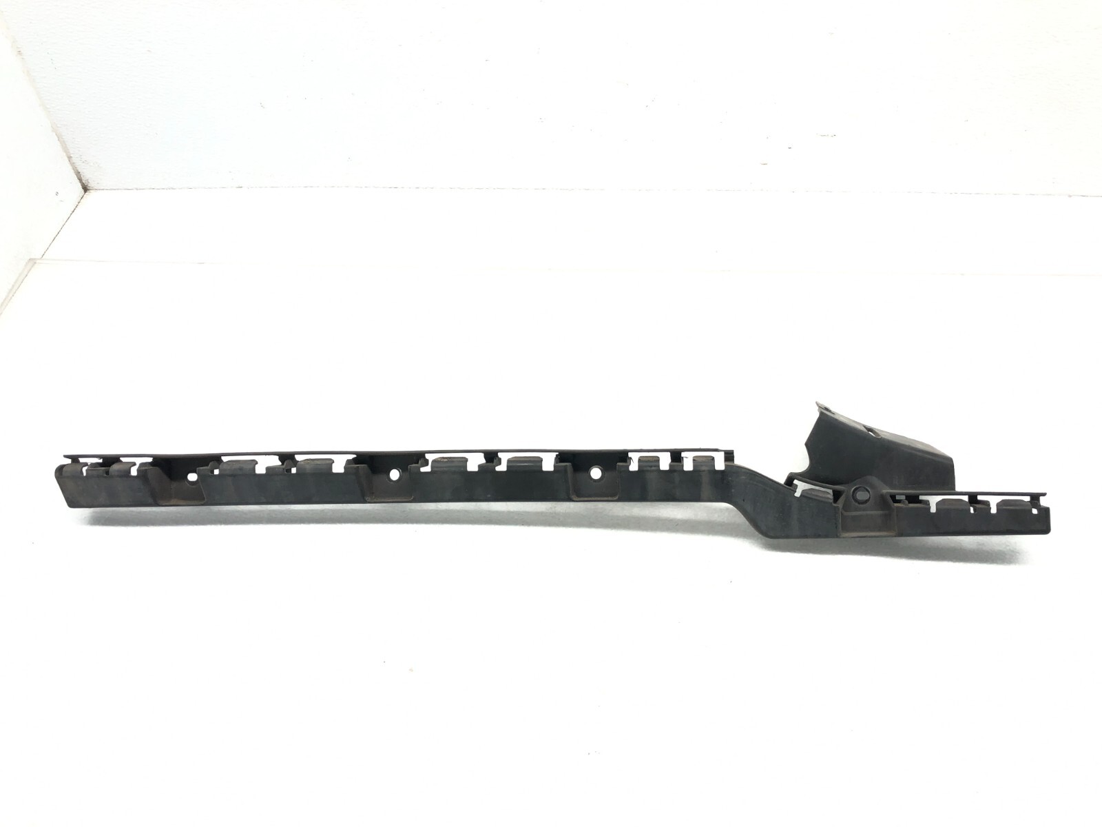 2008-2019 MASERATI GRANTURISMO S M145 RIGHT PASS REAR ROCKER PANEL BRACKET OEM