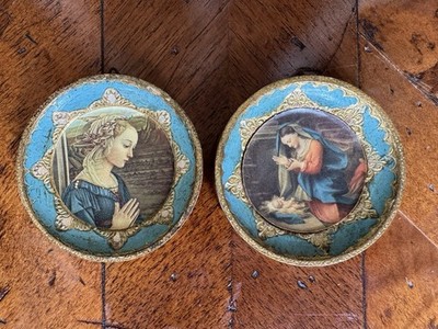 2 Gold Vintage Made in Italy Madonna & Adoration Round Mini Frames G.B. Florence