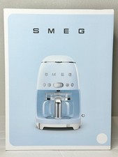 SMEG DCF02WHUS Cafetera de Goteo Blanca Años 50 Estilo Retro NUEVA En Caja