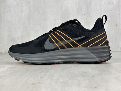 Nike Lunar Roam Gr 38 Unisex Sneaker Schuhe Laufschuhe Schwarz HM0713 003