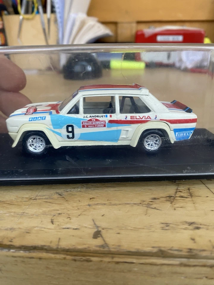 modellismo statico Auto 1/43 Fiat 131 Rally Solido Anni 70 - Immagine 4 di 4