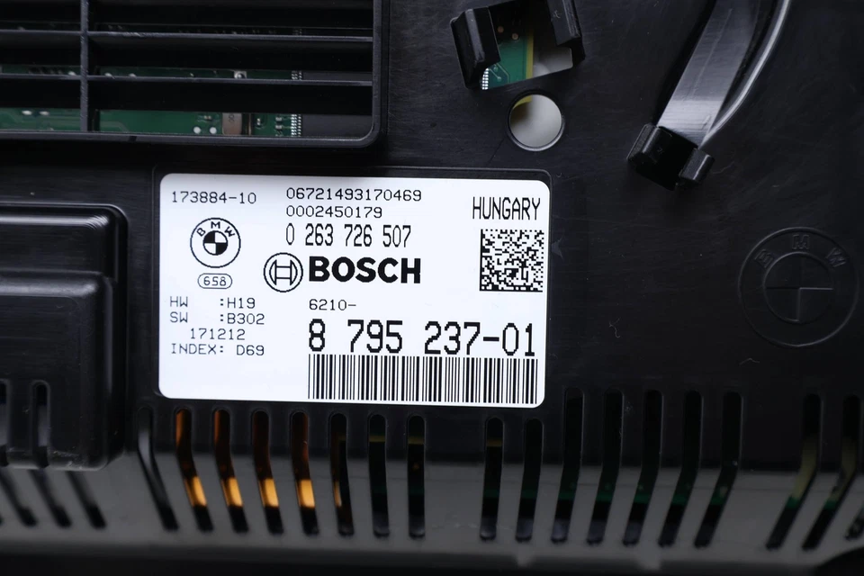 2015-2019 BMW X6 - Instrument Cluster / Speedometer 8795237 - Image 3 of 4