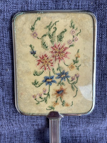 Vintage 3 Piece Dressing / Vanity Table Set Hand Mirror & 2 Brushes Embroidered - Picture 9 of 13