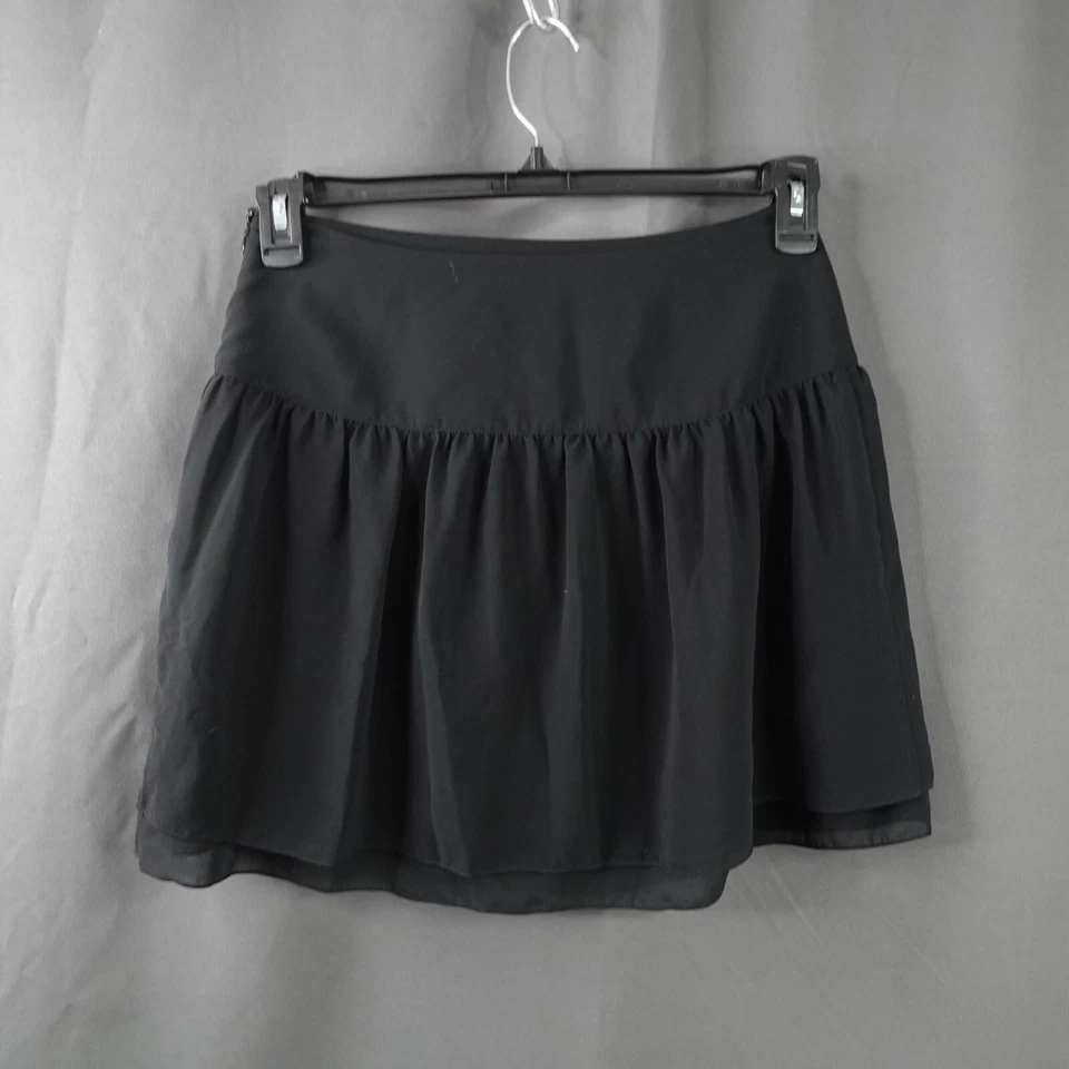 Kensie Mujer Mini Falda 4 Negro Volantes Babydoll Fluido Plisado Retro Y2K Coqueta Foto 3 de 4