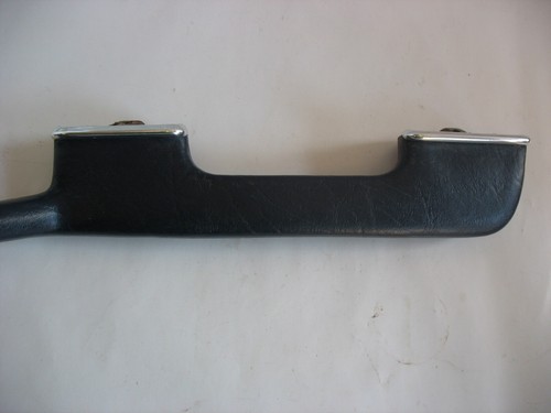 Used in Good Condition Right Front Mercedes Benz 1983-Other Years Door Handle - Picture 5 of 7