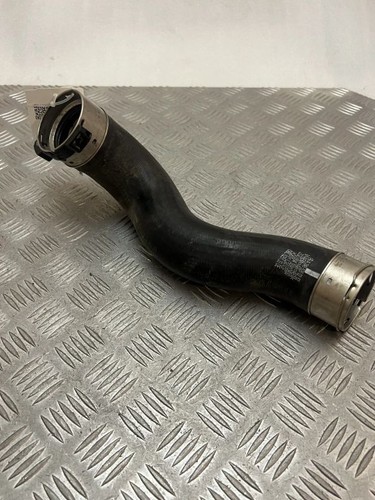 Mercedes-Benz B W246 W242 2016 Benzin 90kW Schlauch Leitung Ladeluftkühler