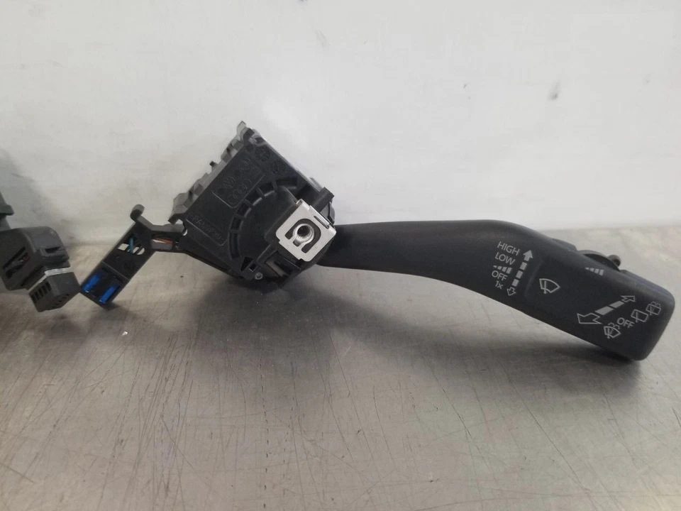 08 2008 VOLKSWAGEN VW R32 COLUMNA DE DIRECCIÓN LIMPIAPARABRISAS Y ORDENADOR DE A BORDO 1K0953519H Foto 3 de 4