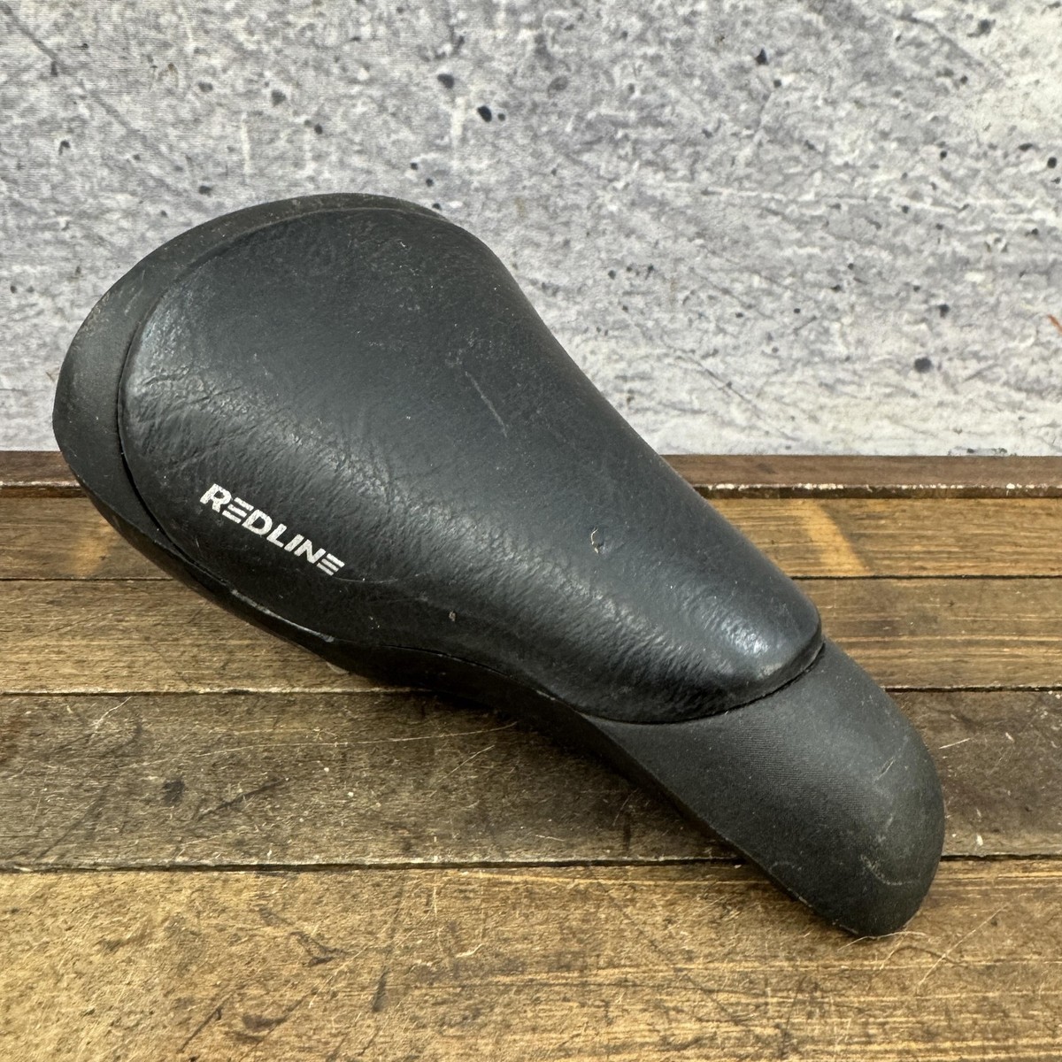 velo bmx gel bicycle saddle Plastic Seat Black Old School BMX Saddlet 6.5 wide and 9 long Velo BMX Gel Bicycle Saddle