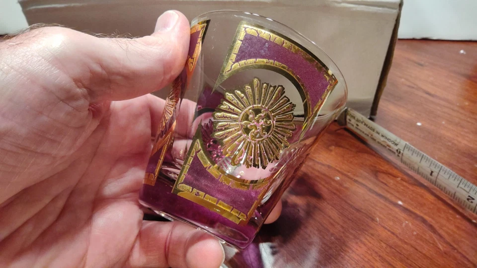 Set of 5 Culver Amethyst Sunburst 3 1/2" Tall Whiskey Glasses - Image 4 of 4