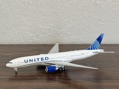 Gemini Jets United Airlines Boeing 777-200ER N798UA Evo Blue