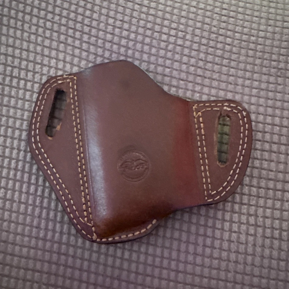Falco Brown Leather Holster RH Fits 9mm - Image 2 of 2