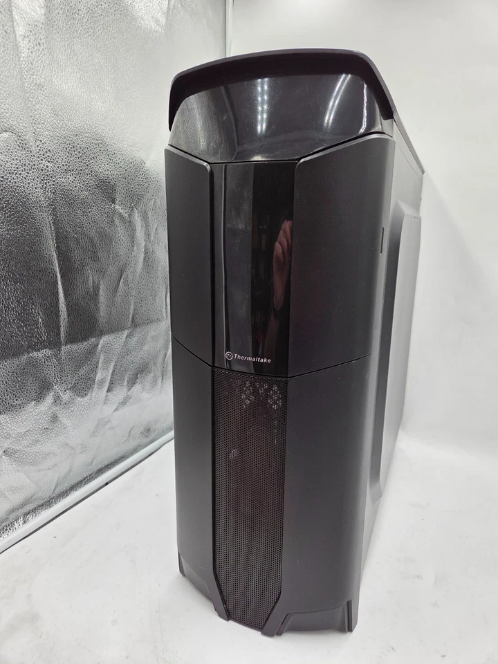 Thermaltake Versa N26 Black Mid Tower PC Computer Case With Perspex Window - Image 2 of 4