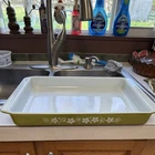 Pyrex #933 Vintage green  crazy daisy spring blossom lasagna