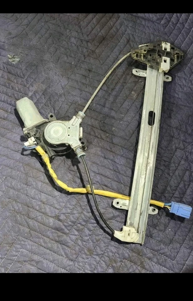 02-06 ACURA RSX LHD Front Right LH Power Window Regulator with Motor  - Image 2 of 2