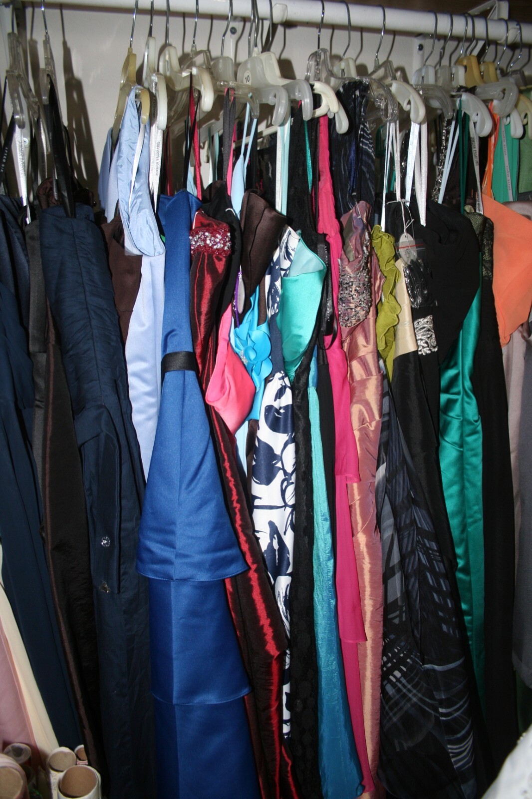 SEAMSTRESS WHOLESALE LOT OF 14 MOTHER OF THE BRIDE/BRIDESMAID/PROM DRESSES eBay