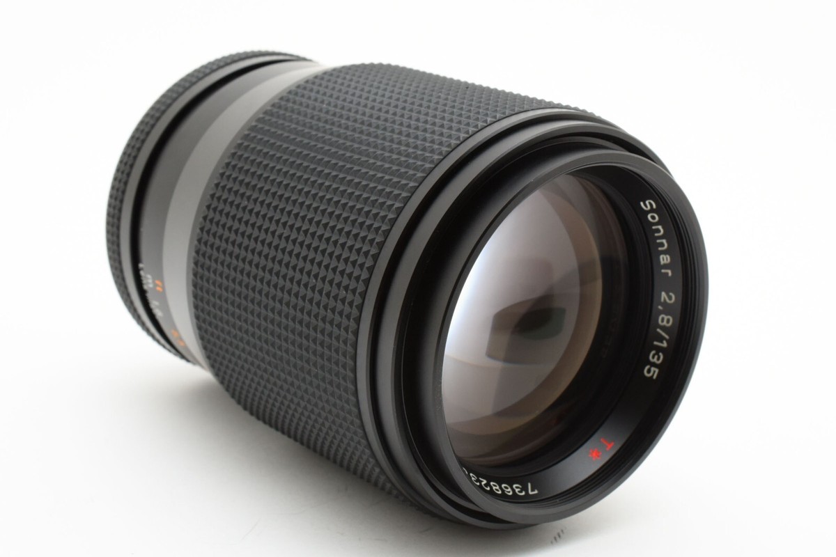 Contax Sonnar T* 135mm F2.8 AEJ レンズ #522 CONTAX Carl Zeiss Sonnar T* 135mm f2.8 AEJ MF Lens C/Y Mount [Near