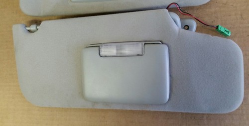 PAIR 2005 - 07 FORD FIVE HUNDRED MECURY MONTEGO FACTORY GRAY SUN VISORS - Picture 2 of 6