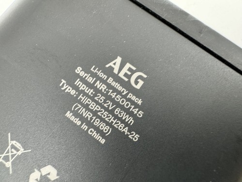 Battery , 25.2v For - AEG 8000, Cordless Vacuum Cleaner model AP81UB25SH - Picture 4 of 4