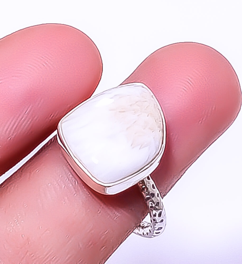 White Scolecite - India Gemstone 925 Sterling Silver Fine Art Ring s.8.5 RR24-43