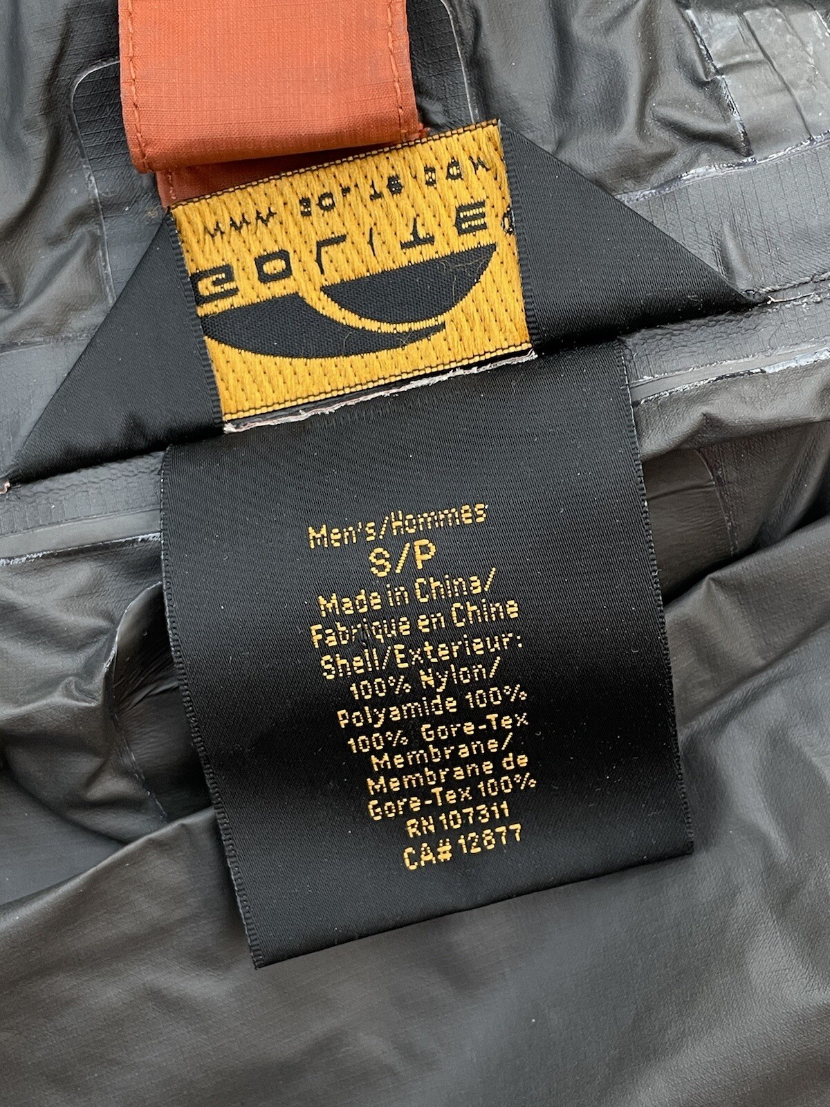 GoLite Full Zip Jacket Goretex PackLite Shell Win… - image 4