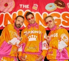 New DUNKIN' DONUTS DunKings Superbowl Track Jacket Men's Size XS Tom Brady Rare