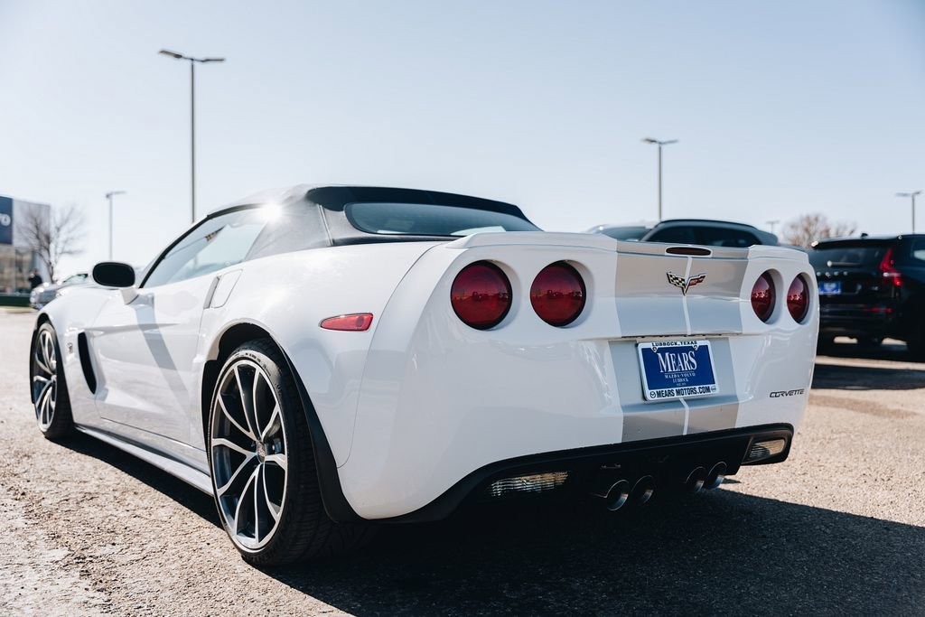 2013 White Chevrolet Corvette   | C6 Corvette Photo 3
