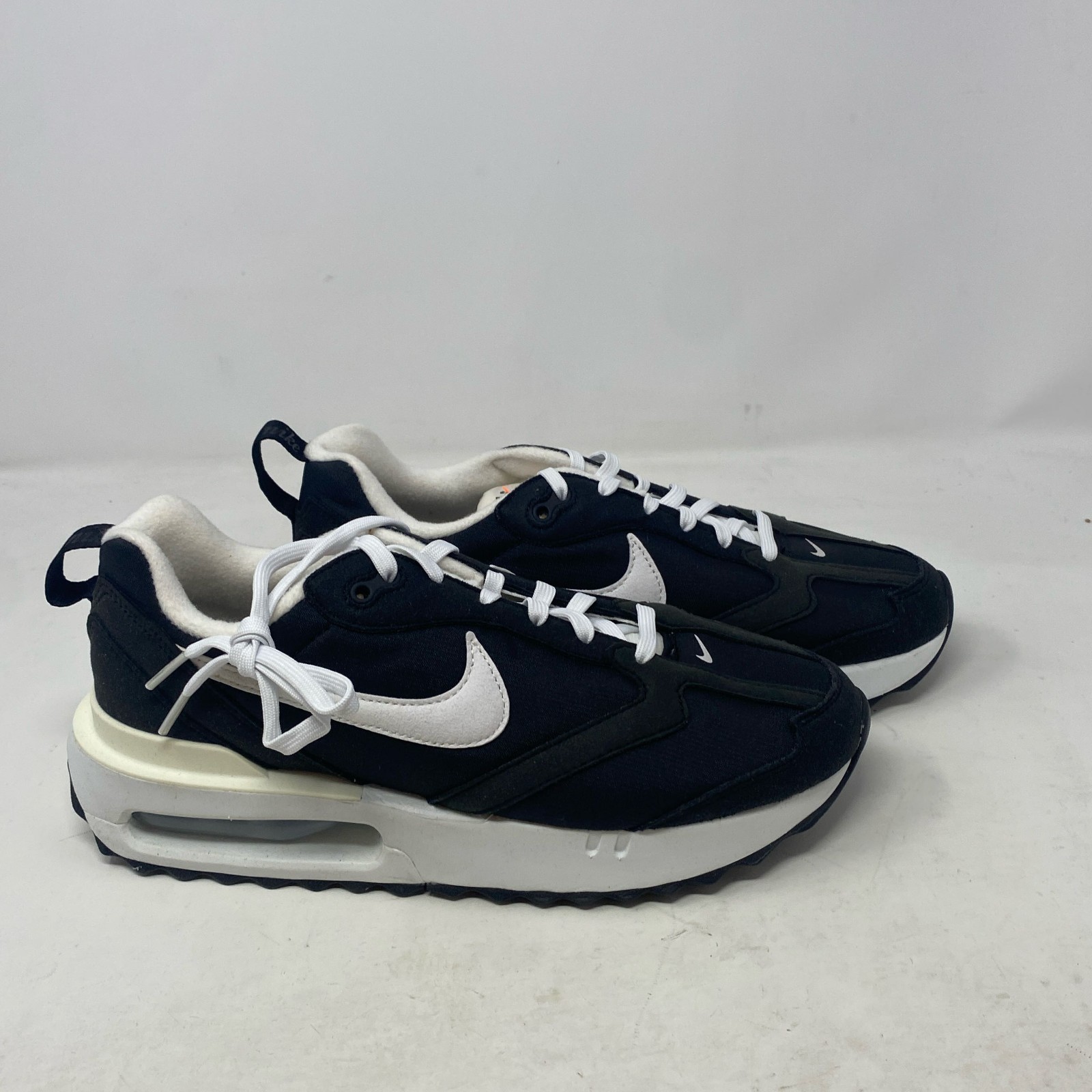 Nike Air Max Dawn Black/Summit White Men’s 7.5