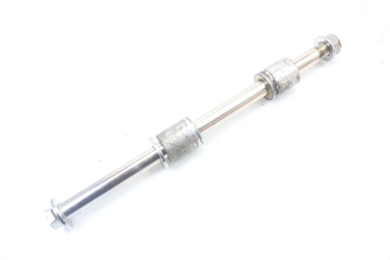 REAR WHEEL AXLE - REGAL RAPTOR SPYDER 125 (2010 - 2018)
