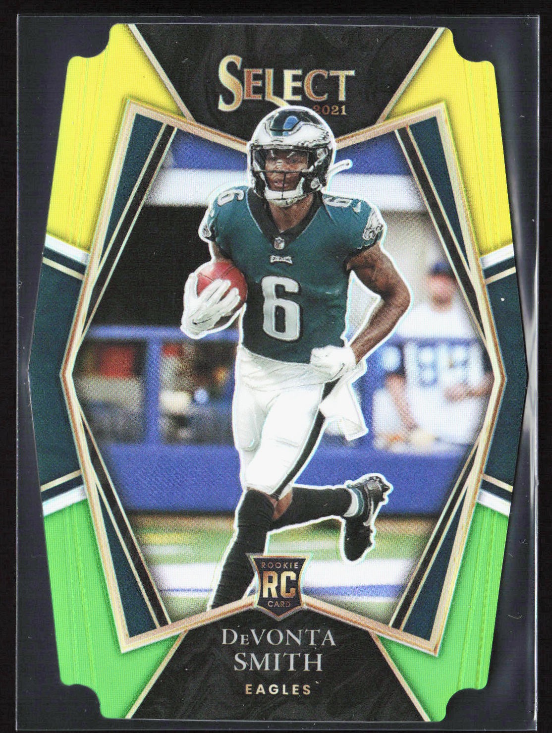 2021 Panini Select DeVonta Smith Premier Level Die-Cut Yellow Green Prizm Rookie