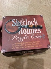 Der Sherlock Holmes Puzzlekoffer ein Kartenspiel Rätsel lösen als Detektiv.