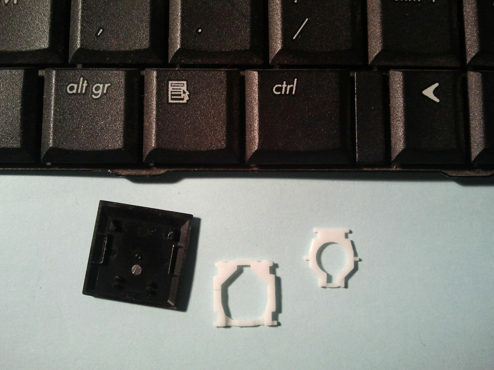TOUCHE CLAVIER HP PAVILION TX1020EA, TX1127EA, TX1270ED, TX1250EN NEGR