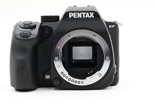 Pentax KF 24.24MP Digital SLR Camera Body #934 - Picture 2 of 9