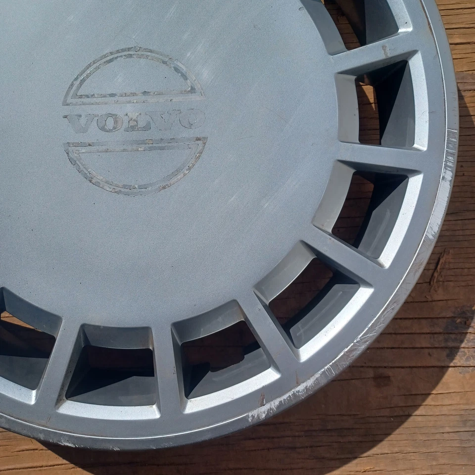 Tapacubos Volvo 740 940 960 1989-1994 se adapta a ruedas de 15 pulgadas, p/n 1392530, 62003 01 Foto 4 de 4