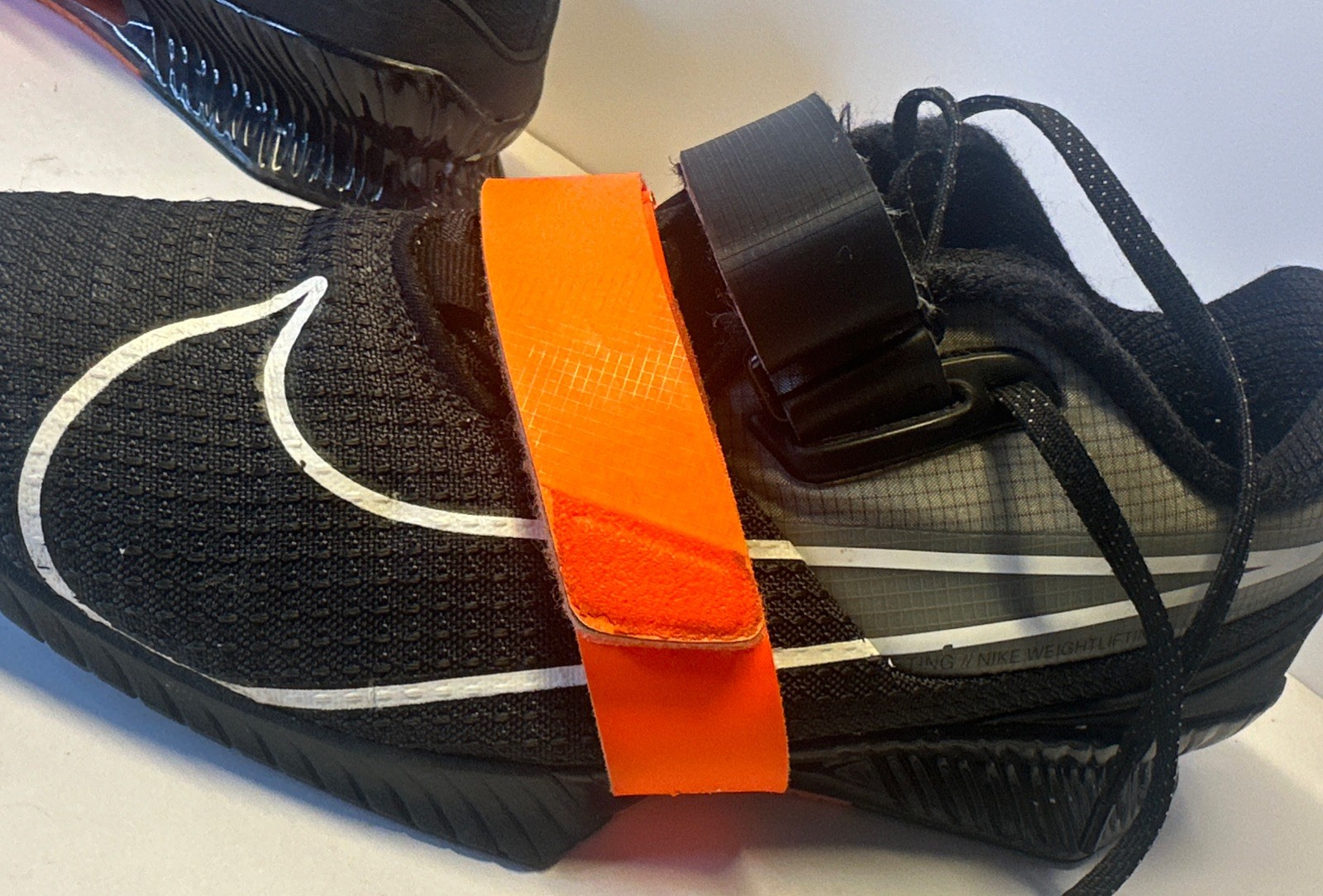 Nike Romeleos 4  Size 7.5 Men’s Weightlifting Sneakers Black Orange Training image 9